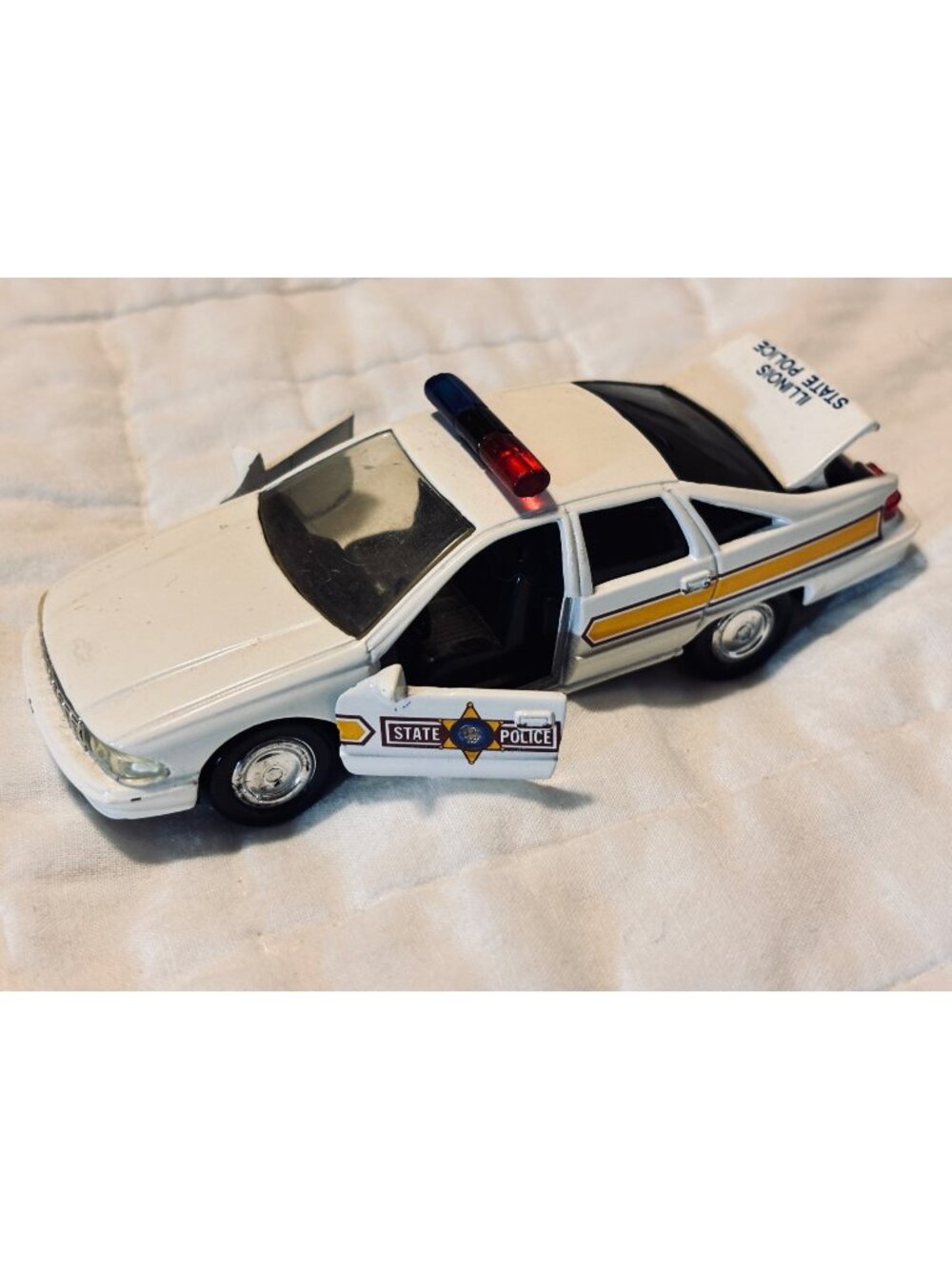 1993 Road Champs Chevrolet Caprice Illinois State Patrol Diecast